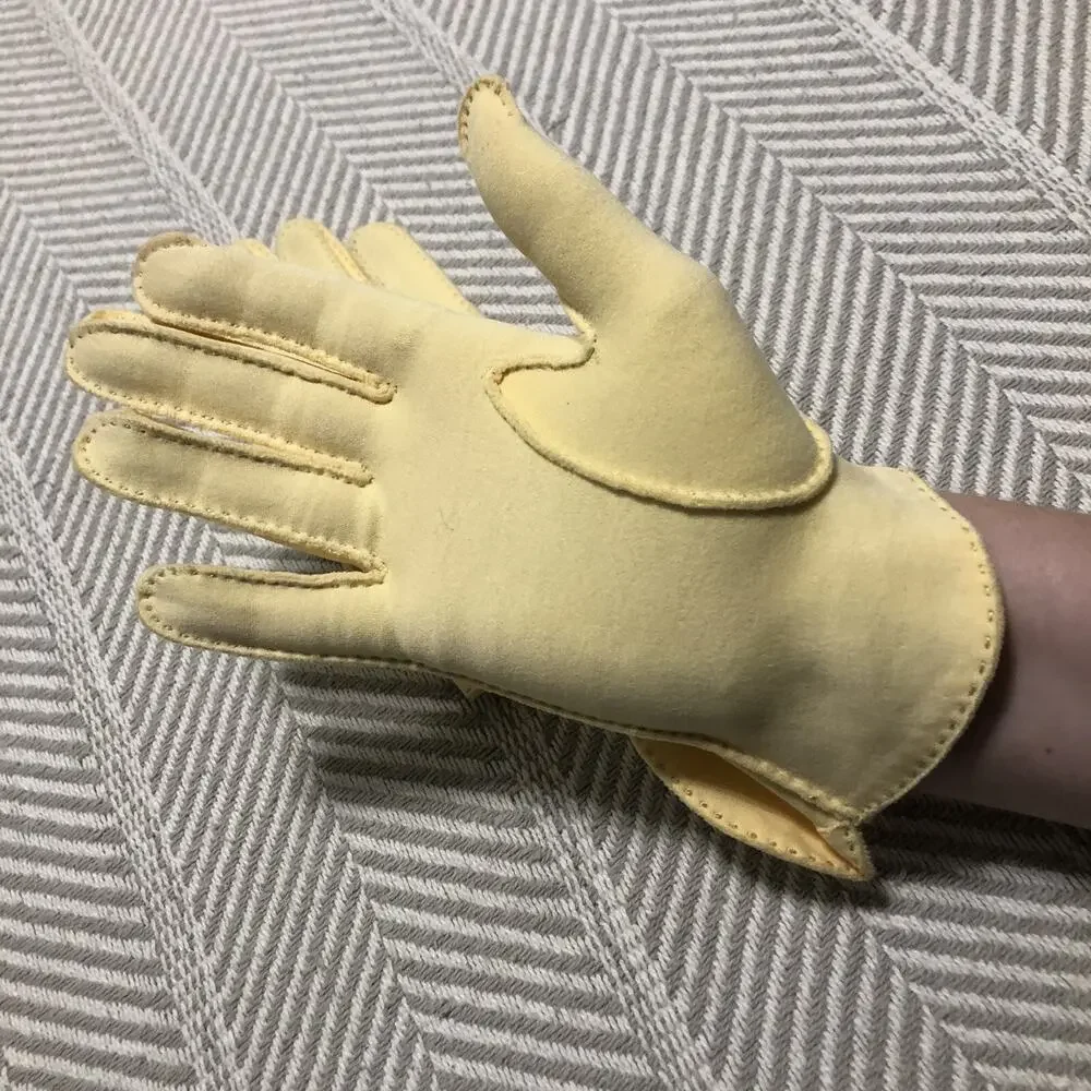 Yellow Fashion Gloves Aris Of Paris Vintage 1960s Button Cuff Small Wrist